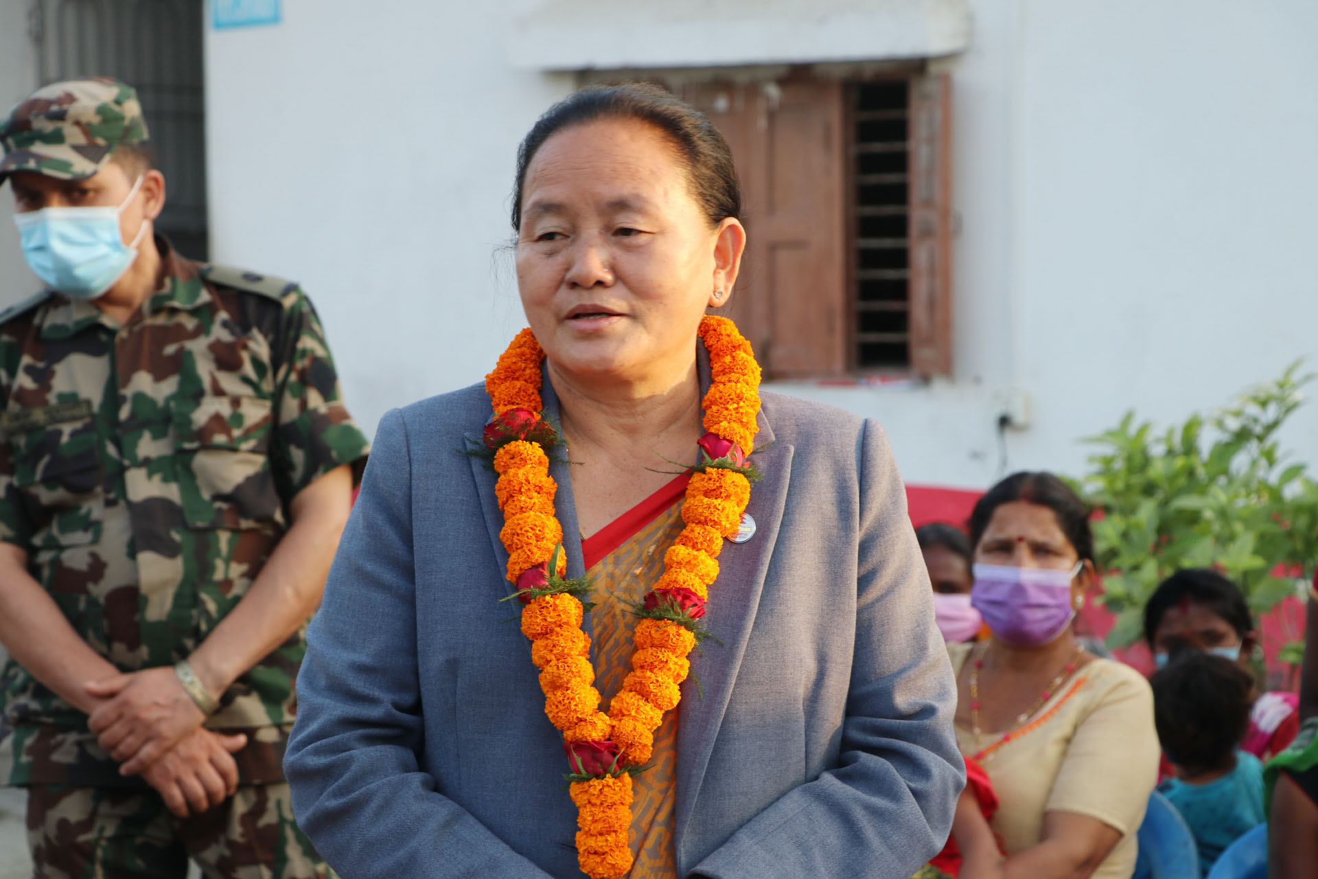 जसरी भए पनि सुकुम्बासीलाई पुर्जा दिलाएरै छाड्छु: मन्त्री डा.शिवमाया तुम्बाहाम्फे