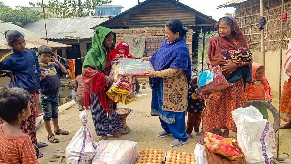 सुत्केरी भेट कार्यक्रम अन्तर्गत उपमेयर लक्ष्मी गौतम टोल टोलमा