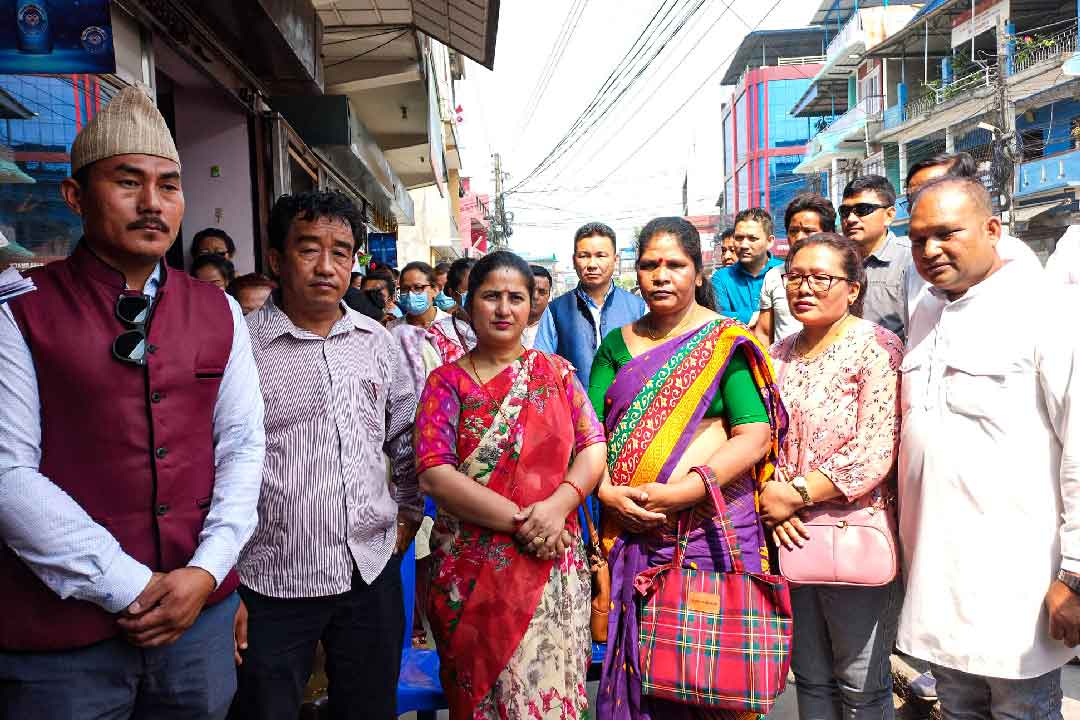 एमाले १० नम्बर वडा निर्वाचन परिचालन कार्यालय उद्घाटन