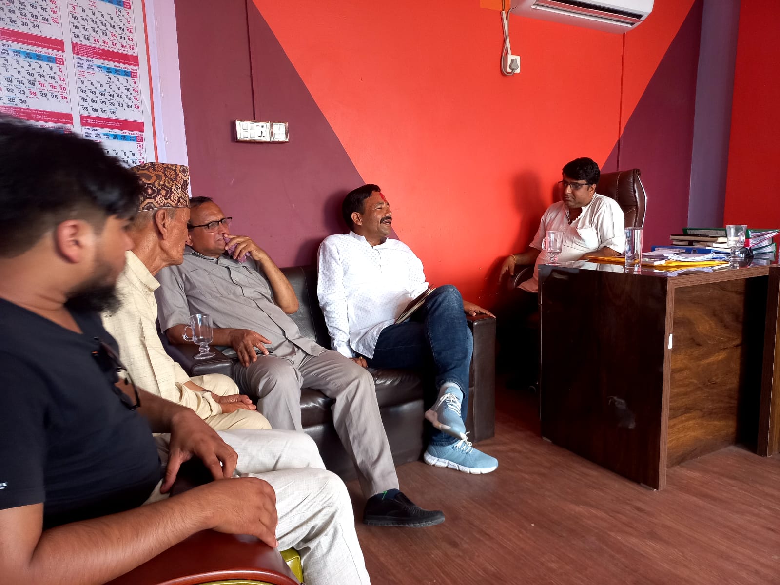 शिक्षा क्षेत्रका प्रतिनिधिसंग हेमकर्णको भेट, गुरुयोजनाका साथ जान्छु