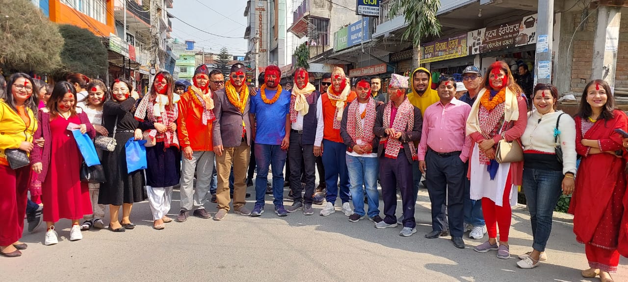 उवासंघ इटहरी निर्वाचनः विजयी उमेदवारले संयूक्त जुलुस निकाले