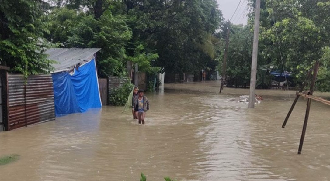 अविरल वर्षाको कारण पूर्वी तराई डुबानमा