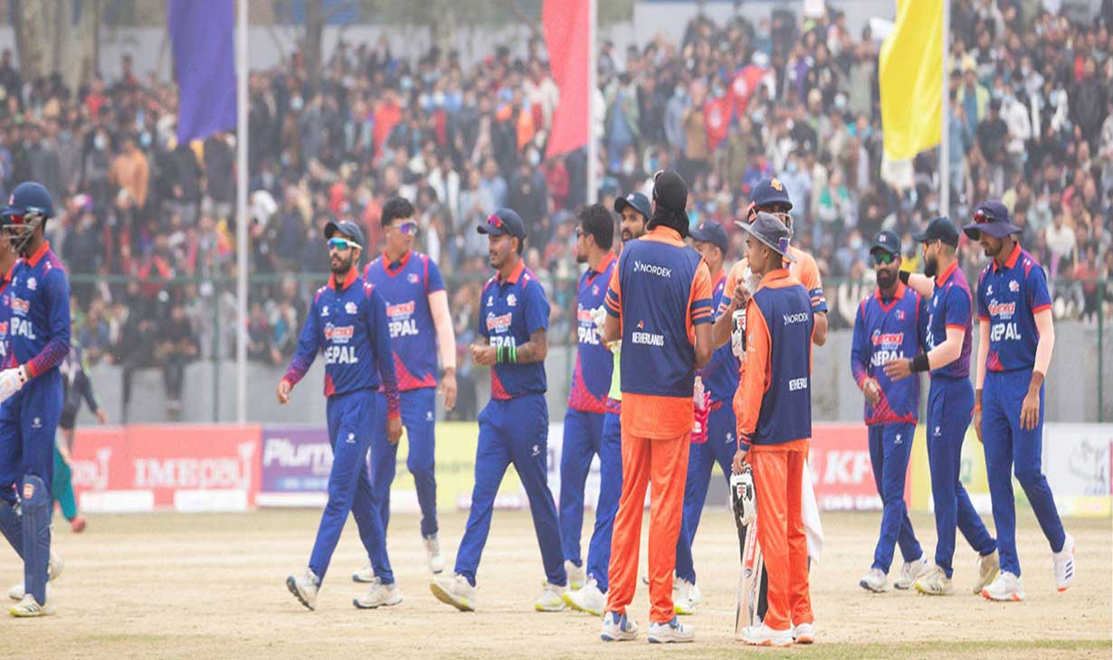 त्रिकोणात्मक टी-२० सिरिजको  फाइनलमा नेपालले नेदरल्यान्ड्ससँग खेल्दै छ