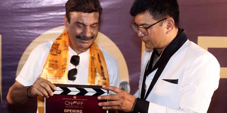 ‘क्यानडा नेपाल माउन्टेन फिल्म फेस्टिभल २०२४’ सम्पन्न, प्रदिप र मिरुना उत्कृष्ट नायक नायिका घोषित